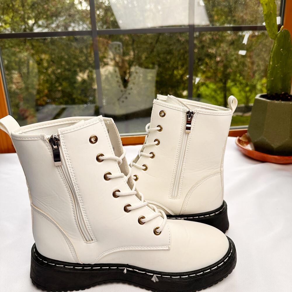 Rogue Boots White 8.5 Lace Up Military Combat